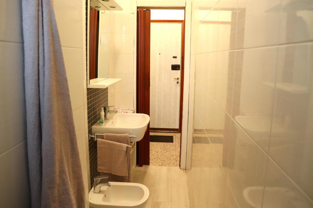 * La Casa Di Arti * 25 Min Dal Duomo Διαμέρισμα Μιλάνο Εξωτερικό φωτογραφία